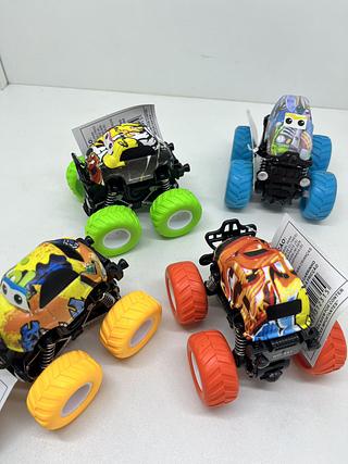 Carrinho De Brinquedo Radical Miniatura Monster Truck 4×4 Macquen A Fricção